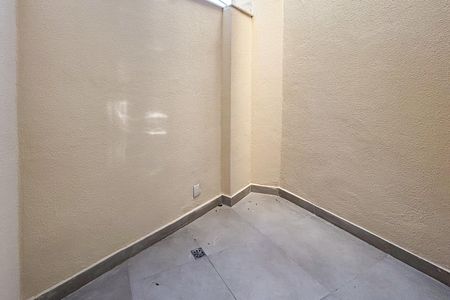 Varanda da sala de apartamento para alugar com 1 quarto, 32m² em Vila Monte Alegre, São Paulo