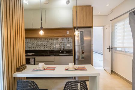 Studio para alugar com 32m², 1 quarto e sem vaga Studio para alugar com 32m², 1 quarto e sem vagaCozinha