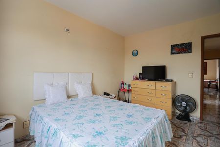 Casa de condomínio à venda com 134m², 3 quartos e 2 vagasQuarto 1