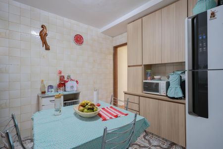 Casa de condomínio à venda com 134m², 3 quartos e 2 vagasCozinha