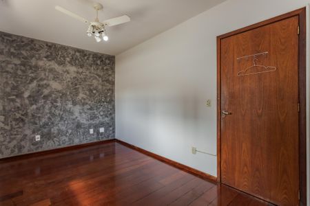 Apartamento à venda com 94m², 2 quartos e 1 vagaQuarto 1