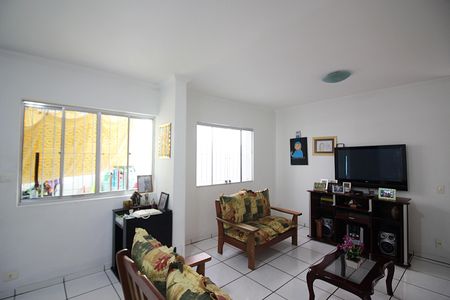 Casa à venda com 127m², 4 quartos e 3 vagasSala Casa 2