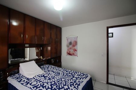 Casa à venda com 127m², 4 quartos e 3 vagasQuarto 1 Casa 2