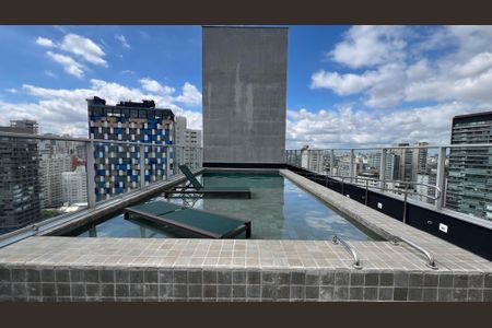 Studio para alugar com 28m², 1 quarto e sem vagaPiscina