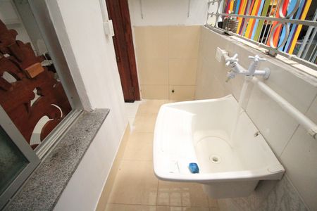 Studio para alugar com 28m², 1 quarto e sem vaga Studio para alugar com 28m², 1 quarto e sem vagaÁrea de Serviço