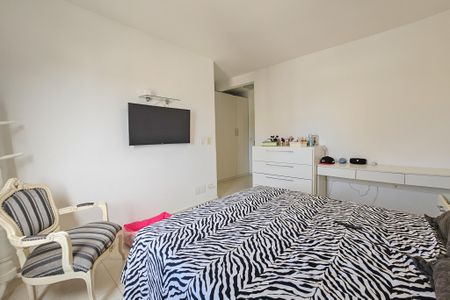 Apartamento para alugar com 210m², 3 quartos e 3 vagasSuíte 3