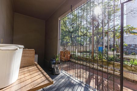 Casa à venda com 232m², 3 quartos e 4 vagasÁrea externa