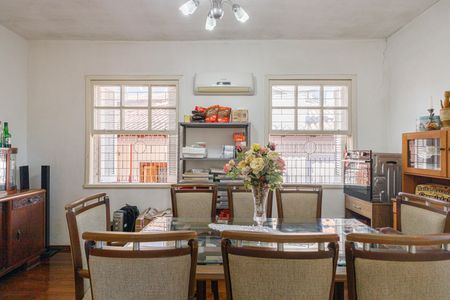 Casa à venda com 232m², 3 quartos e 4 vagasSala 2