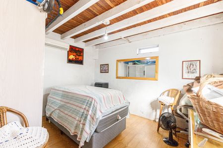 Casa à venda com 232m², 3 quartos e 4 vagasQuarto 3