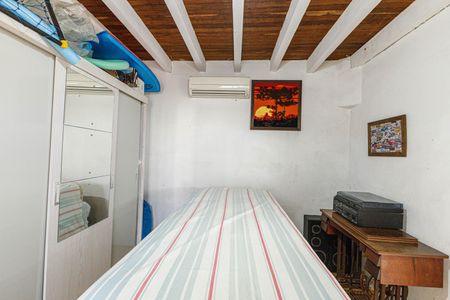 Casa à venda com 232m², 3 quartos e 4 vagasQuarto 3