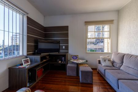 Casa à venda com 232m², 3 quartos e 4 vagasSala 1