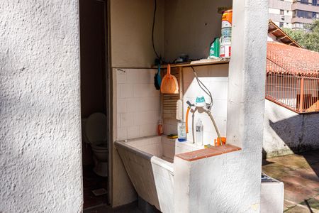 Casa à venda com 232m², 3 quartos e 4 vagasÁrea de Serviço 2 