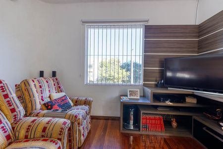 Casa à venda com 232m², 3 quartos e 4 vagasSala 1