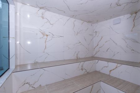 Casa à venda com 360m², 5 quartos e 4 vagas Casa à venda com 360m², 5 quartos e 4 vagasArea Comum - Sauna