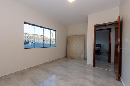 Casa à venda com 360m², 5 quartos e 4 vagas Casa à venda com 360m², 5 quartos e 4 vagasQuarto 1
