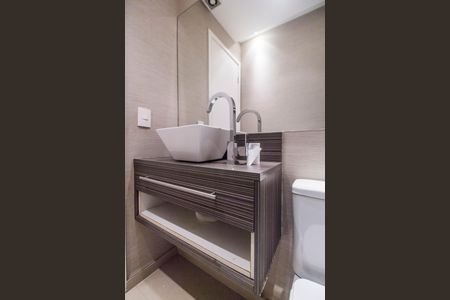 Casa de condomínio à venda com 160m², 3 quartos e sem vagaLavabo