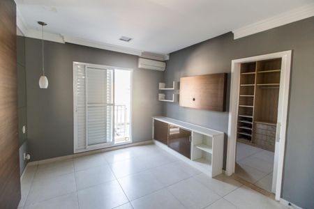 Casa de condomínio à venda com 160m², 3 quartos e sem vagaSuíte