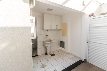 Casa de condomínio à venda com 160m², 3 quartos e sem vagaÁrea de Serviço