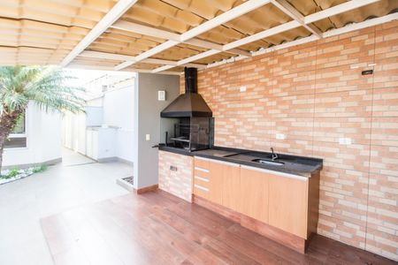 Casa de condomínio à venda com 160m², 3 quartos e sem vagaÁrea gourmet