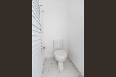 Casa de condomínio à venda com 160m², 3 quartos e sem vagaBanheiro de serviço