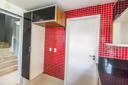 Casa de condomínio à venda com 160m², 3 quartos e sem vagaCozinha