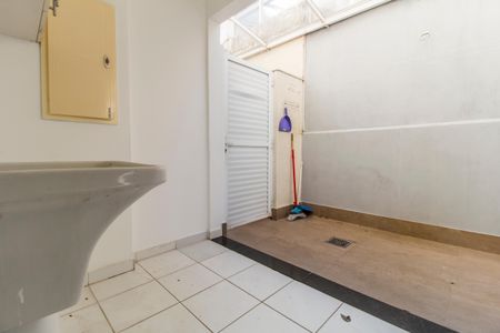 Casa de condomínio à venda com 160m², 3 quartos e sem vagaÁrea de Serviço