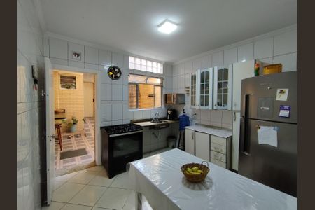 Casa à venda com 170m², 4 quartos e 1 vagaCozinha - ArCozinha - Armários