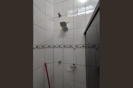 Casa à venda com 170m², 4 quartos e 1 vagaBanheiro