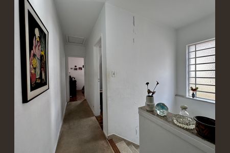 Casa à venda com 150m², 3 quartos e 2 vagas Casa à venda com 150m², 3 quartos e 2 vagasCorredor Quartos
