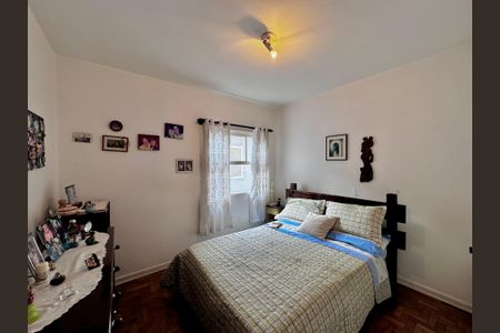 Casa à venda com 150m², 3 quartos e 2 vagas Casa à venda com 150m², 3 quartos e 2 vagasQuarto 1