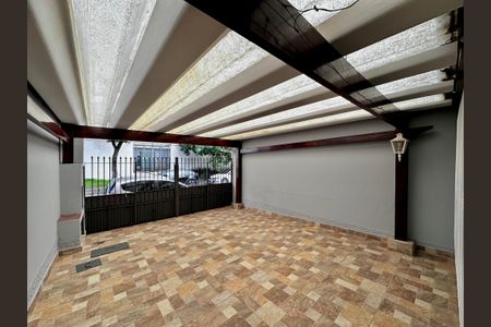 Casa à venda com 150m², 3 quartos e 2 vagas Casa à venda com 150m², 3 quartos e 2 vagasGaragem