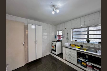 Casa à venda com 150m², 3 quartos e 2 vagas Casa à venda com 150m², 3 quartos e 2 vagasCozinha