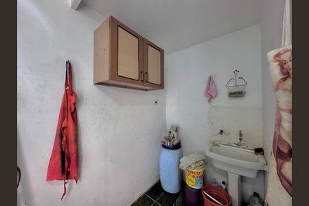 Casa à venda com 150m², 3 quartos e 2 vagas Casa à venda com 150m², 3 quartos e 2 vagasÁrea de Serviço