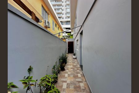 Casa à venda com 150m², 3 quartos e 2 vagas Casa à venda com 150m², 3 quartos e 2 vagasQuintal