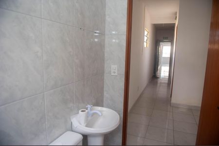 Apartamento para alugar com 50m², 2 quartos e sem vagaBanheiro
