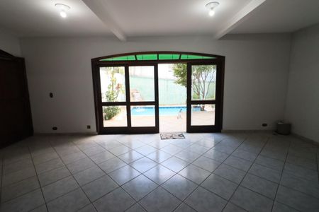 Casa de condomínio à venda com 380m², 6 quartos e 6 vagasGaragem