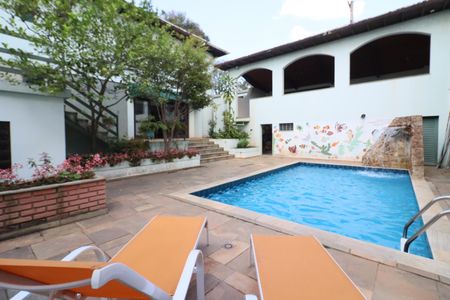 Casa de condomínio à venda com 380m², 6 quartos e 6 vagasPiscina