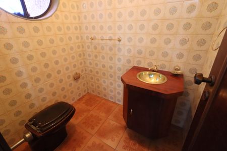 Casa de condomínio à venda com 380m², 6 quartos e 6 vagasLavabo