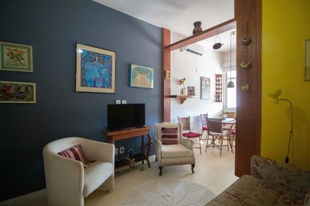 Apartamento à venda com 36m², 1 quarto e sem vaga Apartamento à venda com 36m², 1 quarto e sem vagaSala