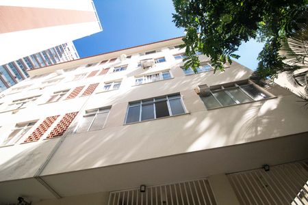 Apartamento à venda com 36m², 1 quarto e sem vaga Apartamento à venda com 36m², 1 quarto e sem vagaFachada