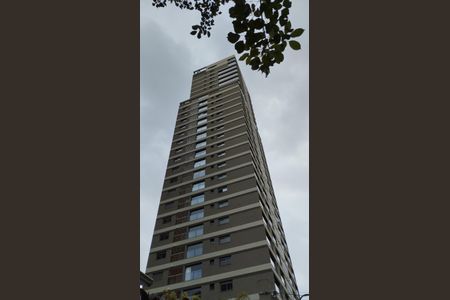 Apartamento à venda com 75m², 2 quartos e 1 vagaFachada