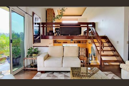 Apartamento à venda com 240m², 3 quartos e 4 vagasSala 1