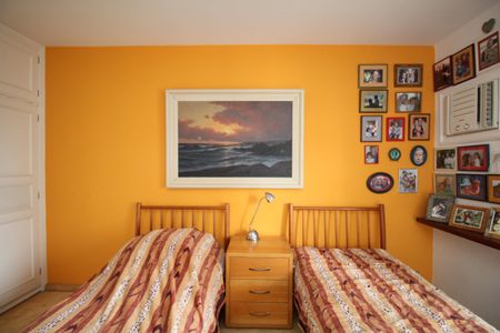 Apartamento à venda com 240m², 3 quartos e 4 vagasSuíte 2