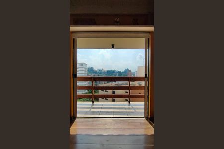 Apartamento à venda com 240m², 3 quartos e 4 vagasSala 2