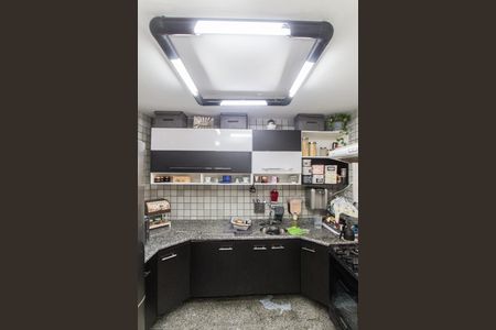 Casa à venda com 150m², 2 quartos e 2 vagas Casa à venda com 150m², 2 quartos e 2 vagasCasa 2 - Cozinha