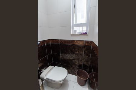 Casa à venda com 150m², 2 quartos e 2 vagas Casa à venda com 150m², 2 quartos e 2 vagasCasa 2 - Banheiro da Suíte 2