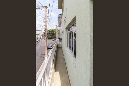 Casa à venda com 150m², 2 quartos e 2 vagas Casa à venda com 150m², 2 quartos e 2 vagasSala - Varanda