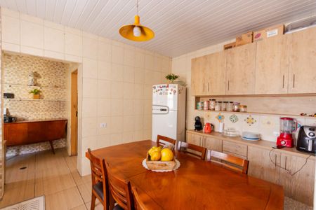 Casa à venda com 150m², 2 quartos e 2 vagasCozinha