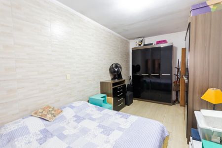 Casa à venda com 150m², 2 quartos e 2 vagasSuíte 2
