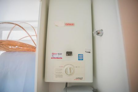 Apartamento à venda com 78m², 3 quartos e 1 vagaÁrea de Serviço